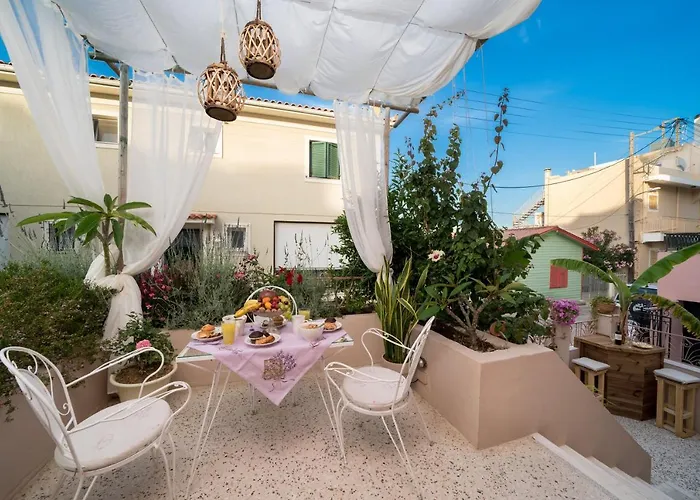 Flowers In The - Elegant In Casa de Férias